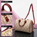 Bolsa Boston CHCH Monogram - A Elegância da Coleção Outono/Inverno