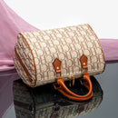 Bolsa Boston CHCH Monogram - A Elegância da Coleção Outono/Inverno